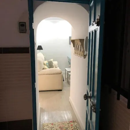 La Puerta Azul En El Corazón De