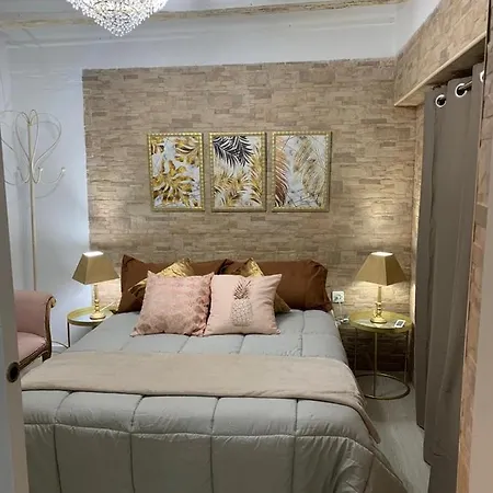 Apartamento La Puerta Azul En El Corazón De Cádiz
