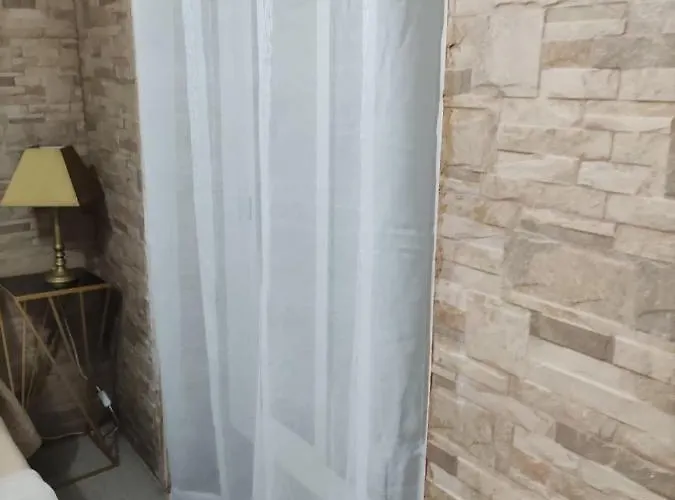 La Puerta Azul En El Corazon De *