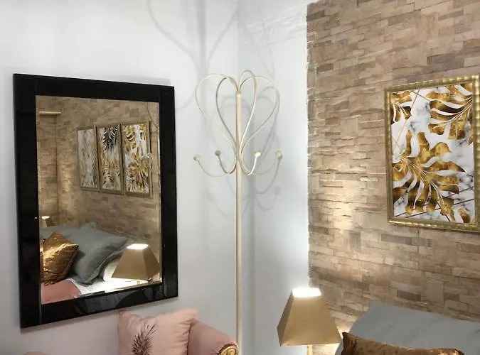 La Puerta Azul En El Corazon De